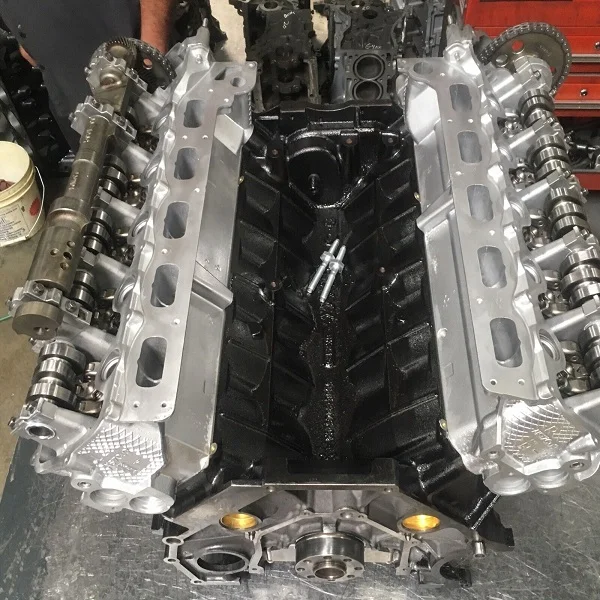 Ford 6.8 v10 Engine for Sale - Image 2