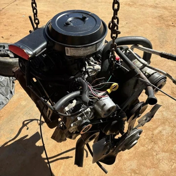 Used 350 Chevy Engine for Sale - Image 4
