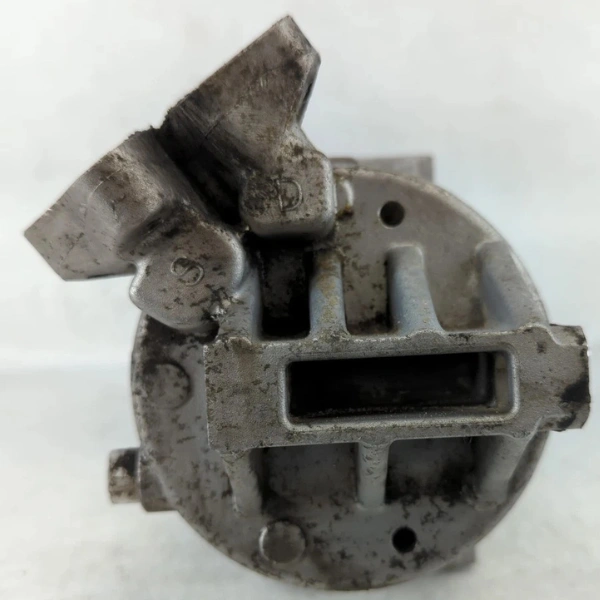 Nissan NV200 AC Compressor for Sale - Image 5