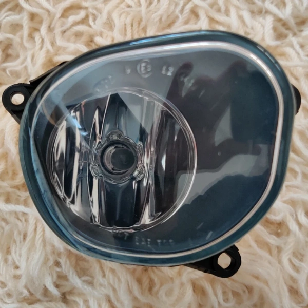 Audi AllRoad A6 Fog Light for Sale - Image 2