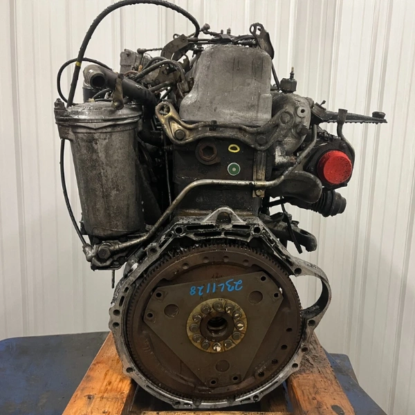 Mercedes 300D Engine for Sale - Image 2