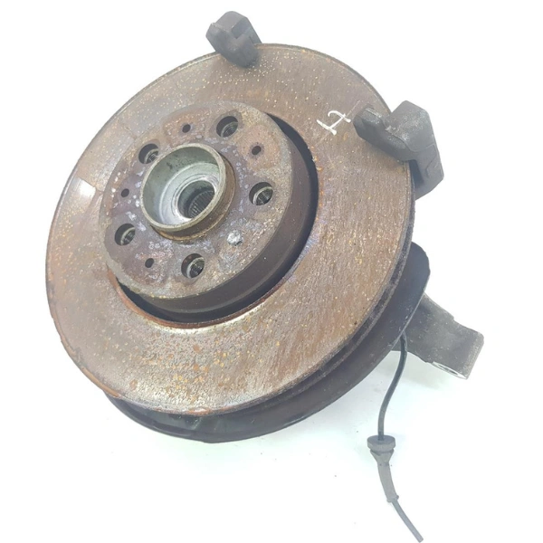 Volvo 260 Wheel Hub for Sale