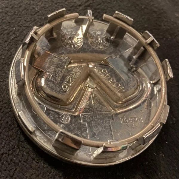 Infiniti EX37 Hubcap for Sale - Image 2